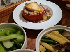 -雪梅月子中心(华侨城店)