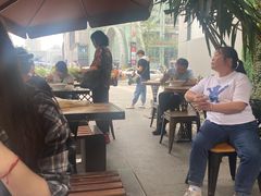 露天位-钟方模白家肥肠粉(春熙店)