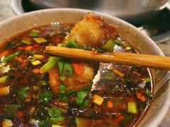 -肖肖酸萝卜鱼火锅(总店)