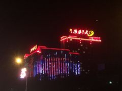 -天下凤凰大酒店