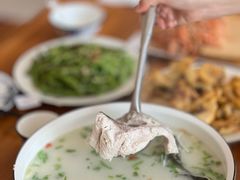 -美顺香食府鱼头老店(雪野湖店)