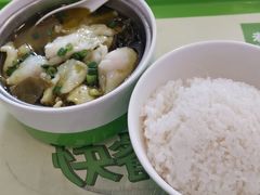 金汤酸菜鱼-老乡鸡(武汉光谷南湖时尚城店)