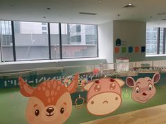 -爱睿思儿童早教亲子游泳(万象城店)