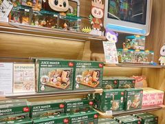 -泡泡玛特POPMART(国金街店)