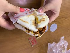 -老马家马蓉蛋菜夹馍·腊牛肉夹馍(回民街店)