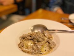 意式菠菜芝士饺配奶油蘑菇酱-La Tavernetta(Bar à Vin)(乌鲁木齐路店)