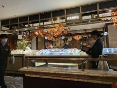 -半岛翡丽海鲜自助餐厅(观风亭店)