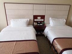 -兴芮温泉度假区