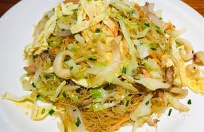 Yueqing Seafood Fried Rice Noodles