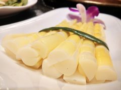 -小天鹅火锅·一线江景洪鼎旗舰店(洪崖洞店)