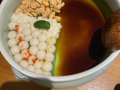土家桂花红糖凉粉-吃饭皇帝大土家民族菜(正大广场店)
