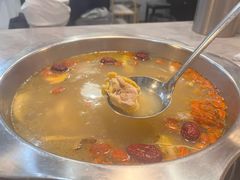 -光头药膳鸡(莱茵小镇店)
