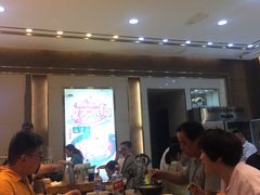 大堂-杨记清芳牛肉拉面(京广路店)