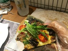 黑黑黑活鳗披萨-乐凯撒披萨(中心书城店)