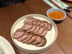 卤牛腱-肆海小川菜酒馆Wine Bistro (青年路店)