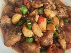 -巴陵全鱼席(湖南老字号汴河街店 )