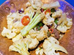 -清真·卡德尔大叔新疆主题餐厅(龙汇路店)