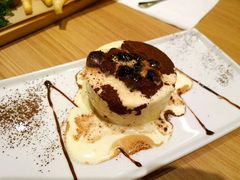 冲绳黑糖爆浆蛋糕-必胜客(柳州万象城店)