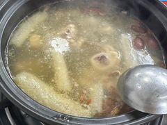-花苑美食横琴生蚝火锅(拱北粤华路店)