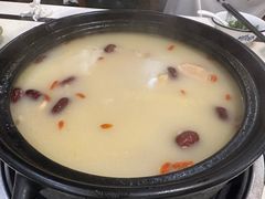 -叶记猪肚鸡(宝安椰林湾店)
