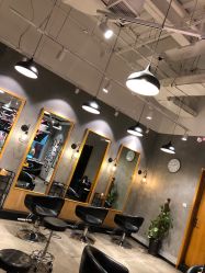 -时尚殿堂明星门店