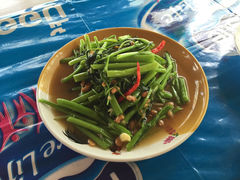 -Thiw Soen Seafood Restaurant