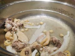 -三个椰子·现砍椰子鸡(金源CBD店)
