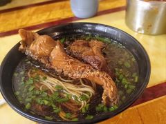 -小龙大肉面馆