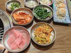 -香猪坊韩国烤肉专属门店(魏公村店)