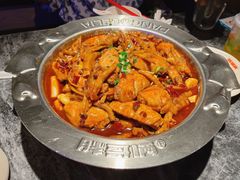 鸡翅煲-胖哥俩肉蟹煲(长沙高铁吾悦广场店)
