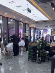 -藤野造型烫染·漂发