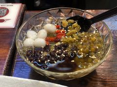 -黑白电视长沙小吃(美林M·LIVE天地东座店)