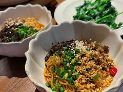 肆海燃面-肆海小川菜酒馆Wine Bistro (青年路店)