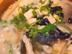 姜君千岛湖鱼头-姜君·千岛湖鱼头馆(浦东大道店)