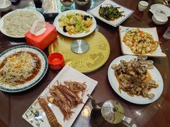 -宾朋海鲜特色美食餐厅·纯手工鲅鱼水饺(兴海路店)