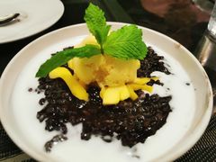 椰香黑糯菠萝蜜冰淇淋-THE PAWON·8碗(古北SOHO店)