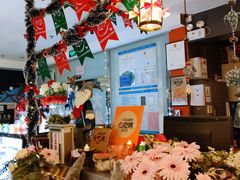 -大头虾越式风味餐厅(光明广场店)