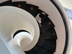 -瑰丽酒店·海吧·天际下午茶·现场DJ·天台酒吧