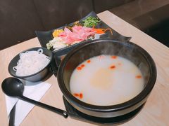 -过桥缘·过桥米线(大华虎城嘉年华店)