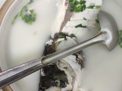 砂锅鱼头汤-鱼水情·农家菜·大鱼头(南山竹海店)