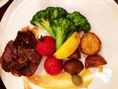 -WOLFGANG PUCK KITCHEN & BAR(迪士尼小镇店)