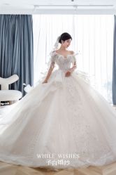 点击看大图 -予白婚纱礼服馆