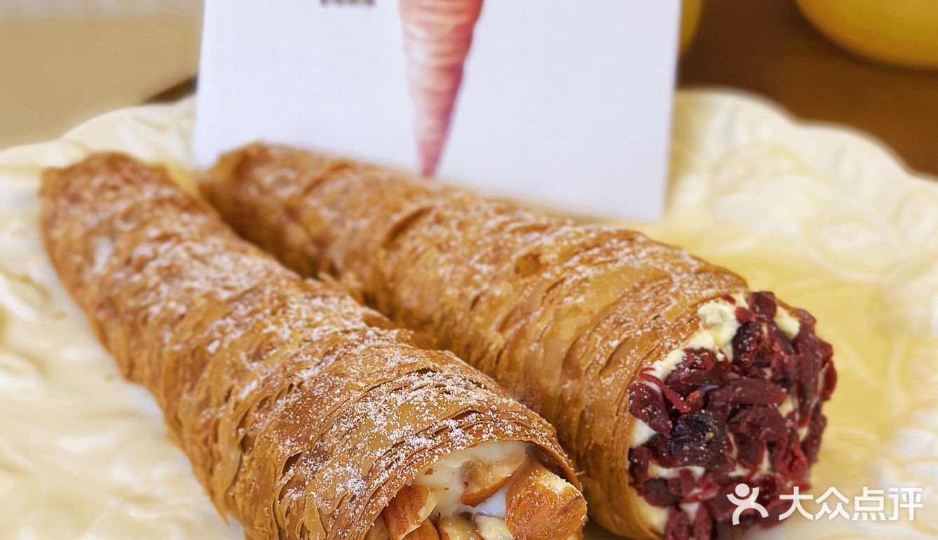 好正啊…🧝🏻‍♀️我说的是这个巧克力甜筒可颂！