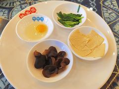 -桥香园过桥米线(国贸店)