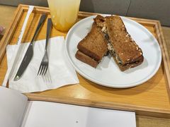 -茑屋书店(天目里店)