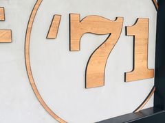 -星巴克(G15苏通大桥服务区西区)