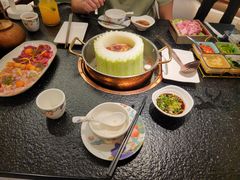 -得意咚瓜·顺德鱼生·冬瓜火锅(深圳首店)