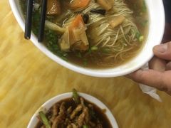 -老陆稿荐(西中市店)