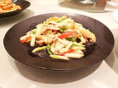 -品悦酒店(三林古镇店)