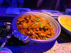 -徐记小怪兽肉蟹煲店(哈西万达金街店)